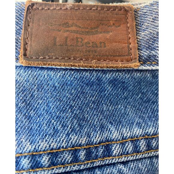 LL Bean Men's Blue Denim Jeans 33x30 Natural Fit Straight Leg - Picture 10 of 12